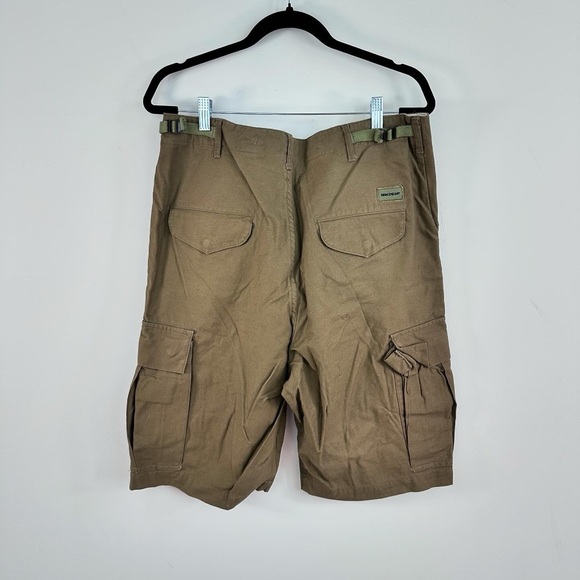 Descendant Rugged Cargo Shorts - Picture 6 of 10
